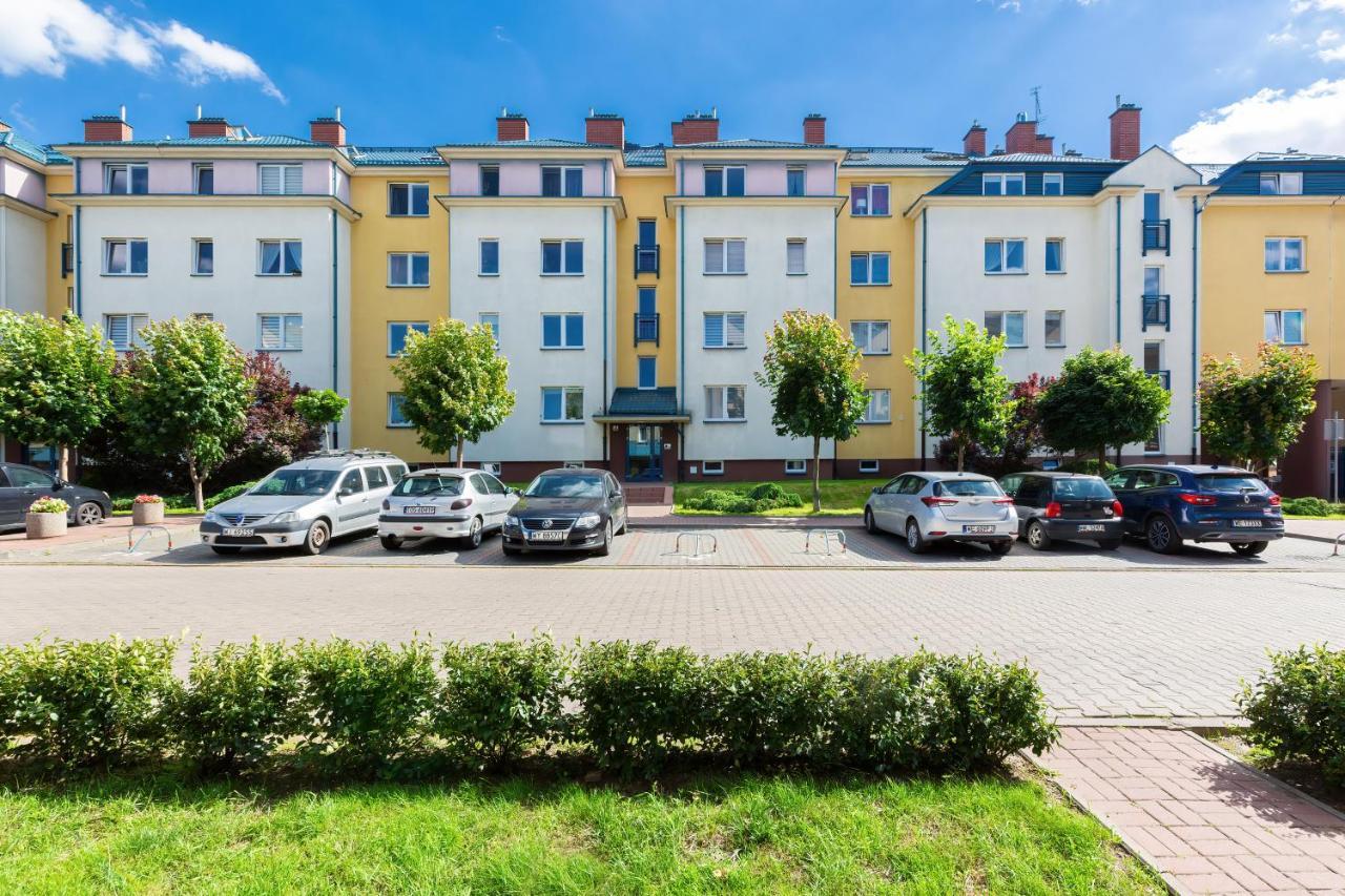 Apartments Warsaw Wyspowa By Renters Exterior photo
